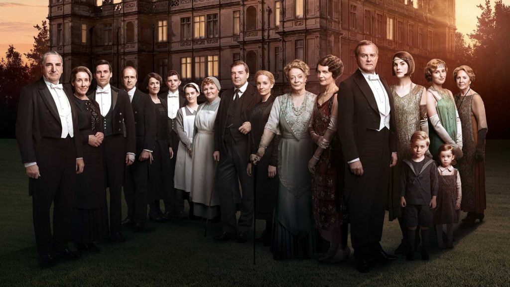 Cast of Downton Abbey promo image