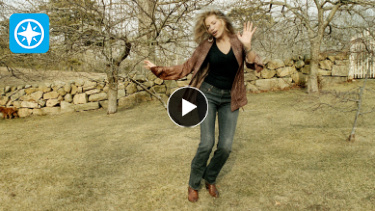 carly simon jumping outdoors