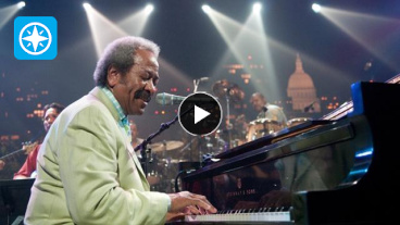 allen toussaint playing piano